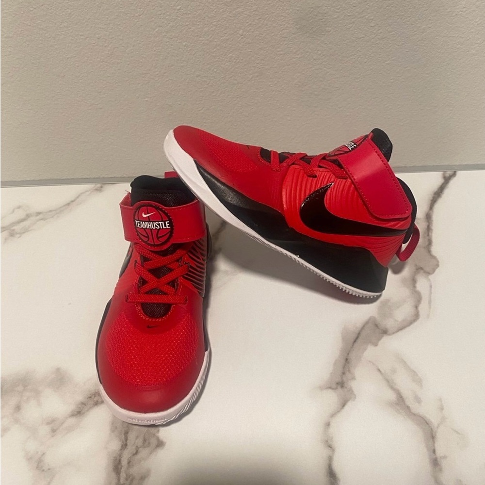 Boys Nike basketball shoes